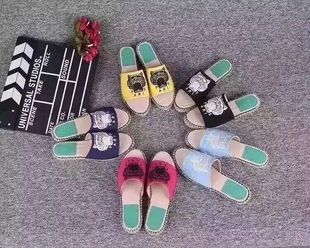 爆款女鞋專(zhuān)區(qū)_產(chǎn)品展示第1頁(yè)-深圳市寶安區(qū)石巖專(zhuān)一鞋業(yè)廠